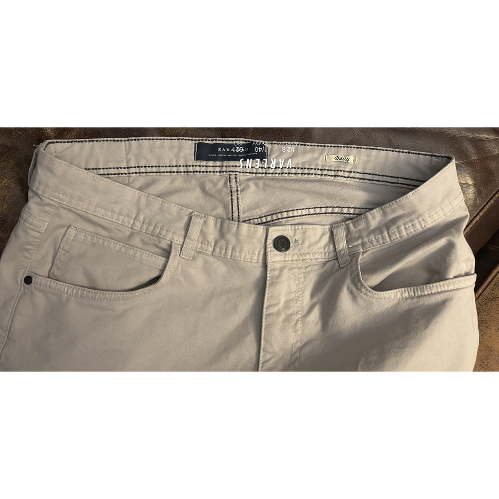 ZARA MAN Daily Skinny Fit Pants Size 34 very light grey stretch Denim Look Chino